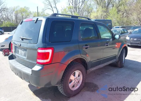 2009 Ford Escape Xlt z USA, uszkodzony, nr VIN 1FMCU03G19KC59507